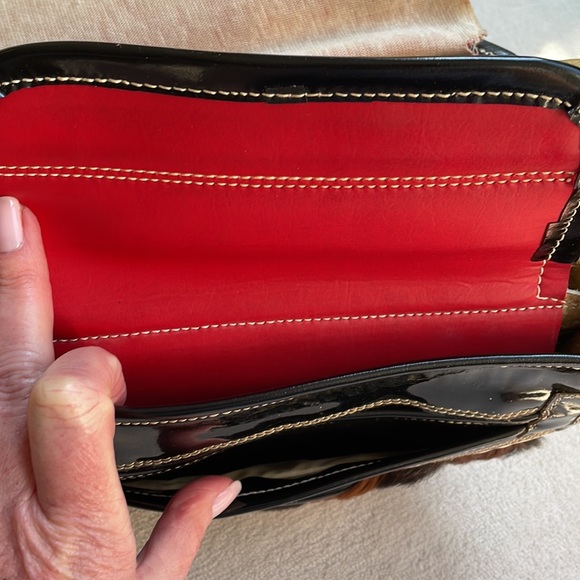 Unique Vintage Pony hair saddle bag. - Picture 12 of 13